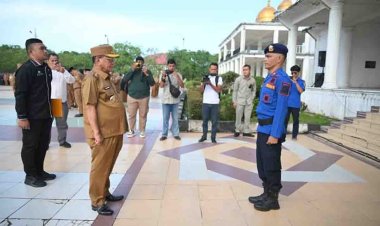 Bupati Rohil H. Bistamam Pimpin Apel Perdana Pasca Cuti Bersama Idulfitri 1446 H
