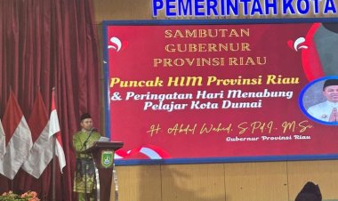 Gubernur Riau Ajak Pelajar Budayakan Menabung Sejak Dini