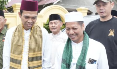 Muklisin Dampingi Safari Dakwah UAS di Hulu Teso Kuansing