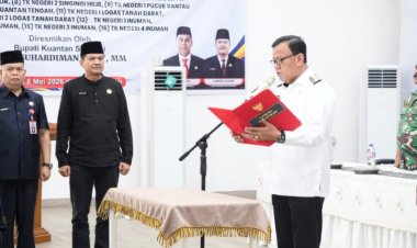 Bupati Kuansing Lantik 36 Kepala Sekolah, Fokus Pendidikan Berkualitas