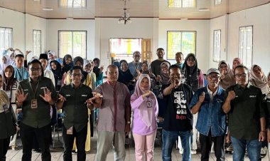 Fedli Aziz Sutradarai Pentas Monolog DKC Cerenti, Bupati Kuansing Hadir