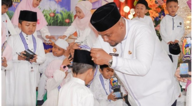 104 Siswa PAUD Islamic Center Madinatul Ulum Siak Khatam Al-Qur’an, Wabup Syamsurizal Sebut Unggul di Bidang Tahfiz