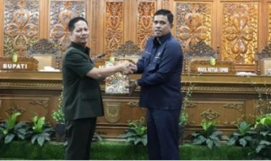 Rapat Paripurna DPRD Kuansing, Plt Bupati Sampaikan Ranperda Pertanggungjawaban APBD 2025