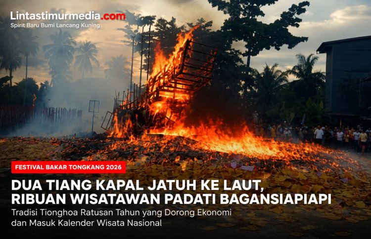 Festival Bakar Tongkang 2026: Dua Tiang Kapal Jatuh ke Laut, Ribuan Wisatawan Padati Bagansiapiapi